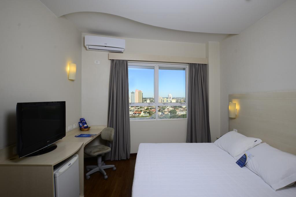 Golden Blue Hotel Londrina Exteriér fotografie